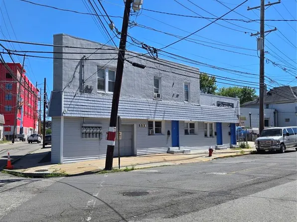 198 Kansas St, Hackensack, NJ 07601