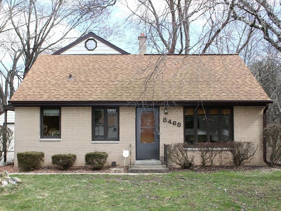 1st image of 8468 N 66th St