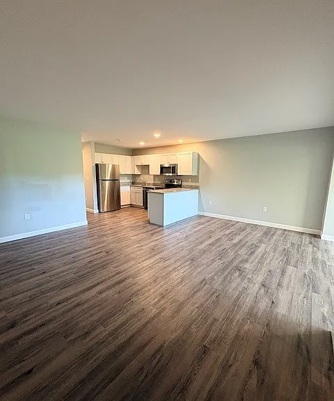 170 Flanders Rd #R7 — Photo 2