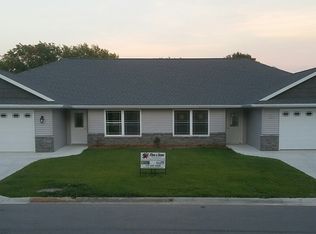 910 S 18th St, Clarinda, IA 51632