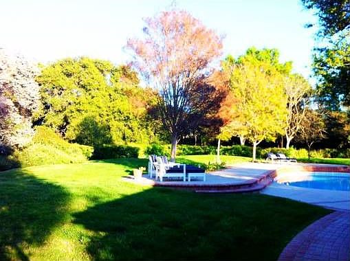 Private Gardens & Pool