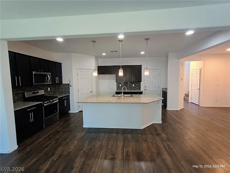 4224 Seclusion Bay Ave — Photo 4