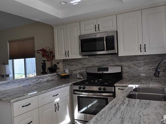 3rd image of 426 Tava Ln