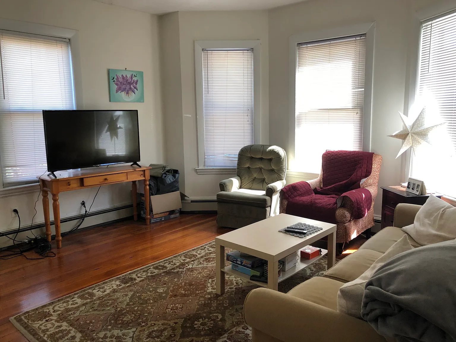 3 bed, 9999 sqft, $3,400 — Photo 4