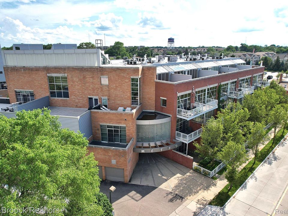 1st image of 322 E Harrison Ave Unit 30
