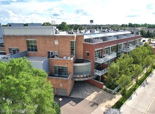 322 E Harrison Ave UNIT 30, Royal Oak, MI