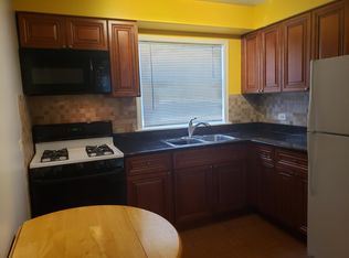 6355 W Rosedale Ave #1, Chicago, IL 60646