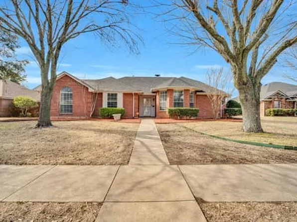 218 Barbara Way, Red Oak, TX 75154