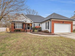 7999 Squirrel Wood Ct, Ooltewah, TN 37363