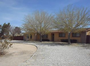 18523 Symeron Rd, Apple Valley, CA 92307