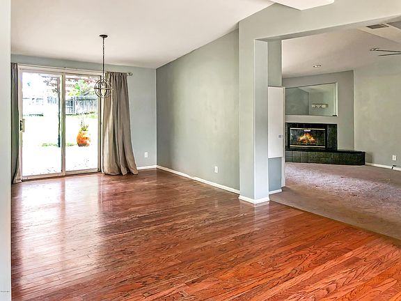 3rd image of 1158 Burtonwood Ave