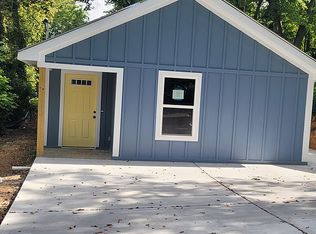 563 1st St SE, Cleveland, TN 37311