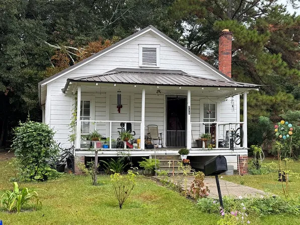 711 2nd Ave NE, Cairo, GA 39828