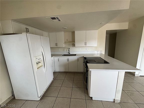 2nd image of 4788 Lucite Ln