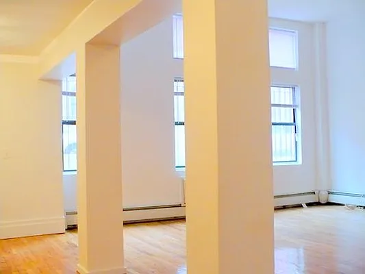 Sold by Lynn Herman Associates, LLC  | media 3