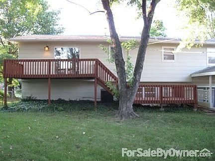 Back deck
						:
						Large back deck with sliding door access from master bedroom.