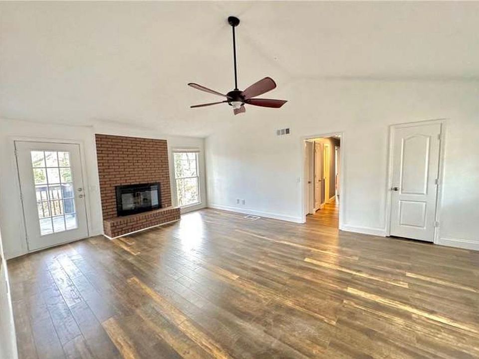 1st image of 5409 Mill Valley Dr #1