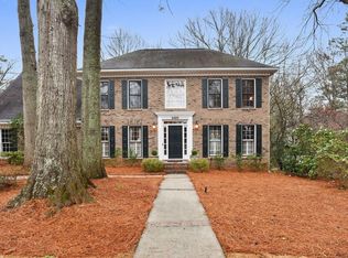 2520 Oak Crossing Dr, Decatur, GA 30033