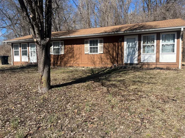2000 Dutch Hollow Rd, Belleville, IL 62223