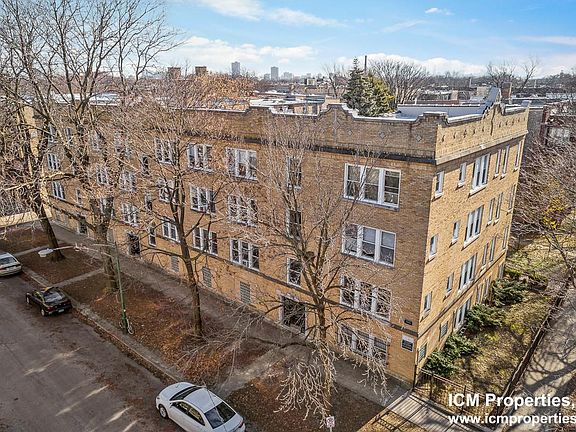 5th image of 1929 W Winona St #2B
