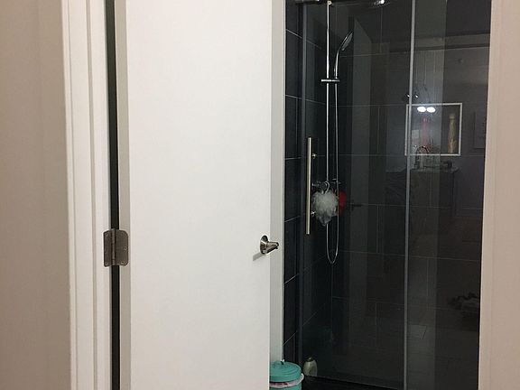 4th image of 430 Fairmount Ave APT 306