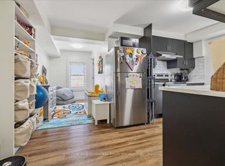 550 Upper James St #2, Hamilton, ON L9C 2Y4