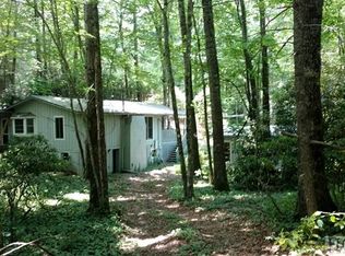 232 Wolf Ridge Rd, Lake Toxaway, NC 28747