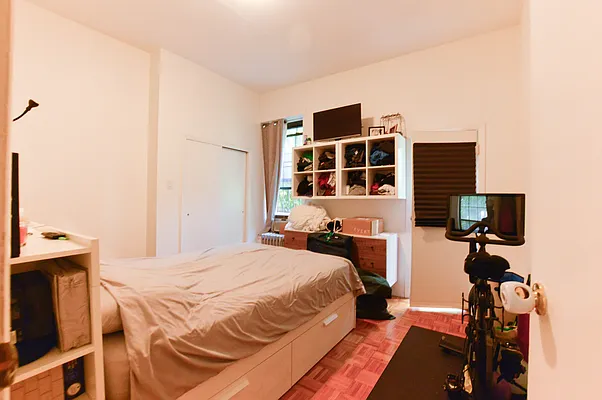 Rented by Douglas Elliman | media 12