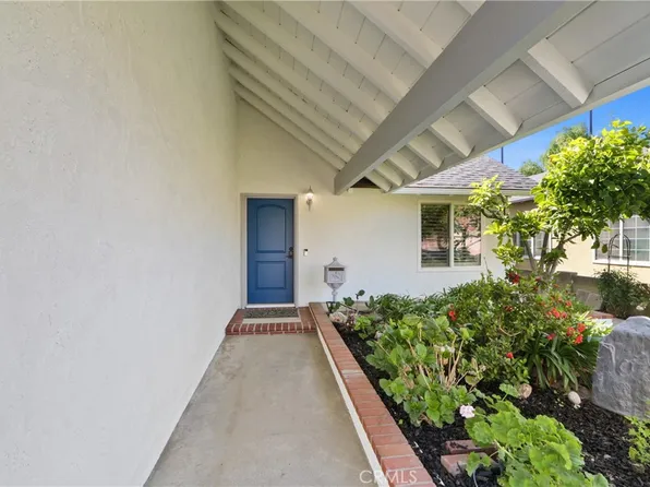 11685 Lakia Dr, Cypress, CA 90630