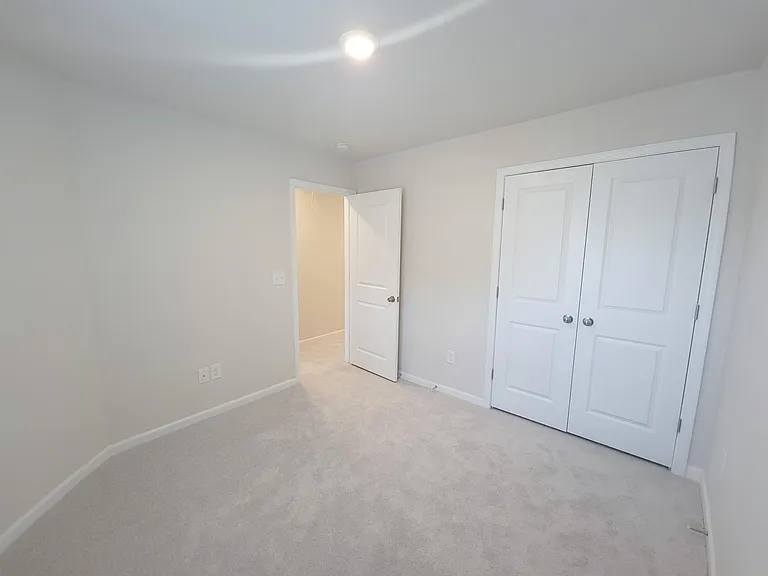 543 Brasstown Ct — Photo 12