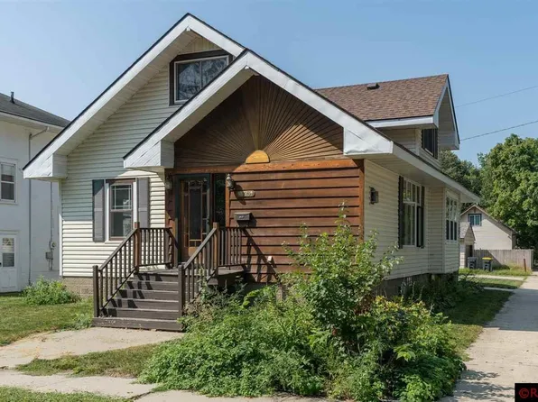 529 Lyndale St N, Mankato, MN 56003