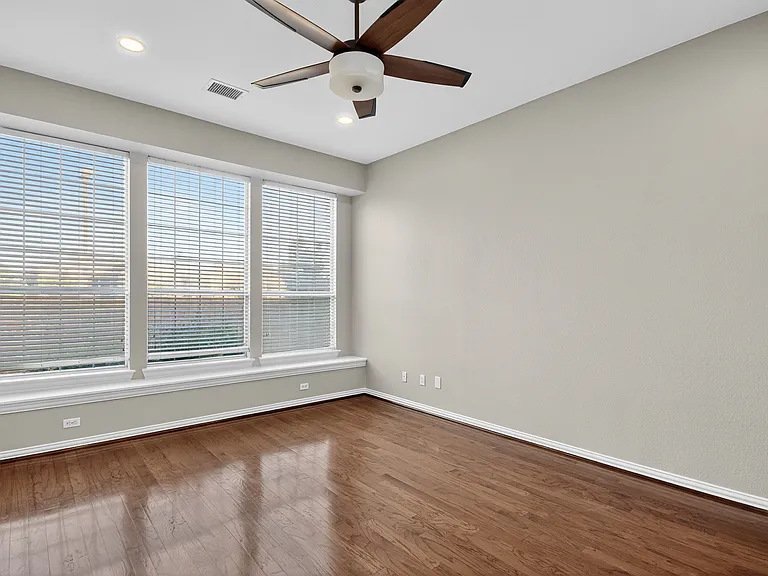 1604 Wagon Wheel Dr — Photo 27