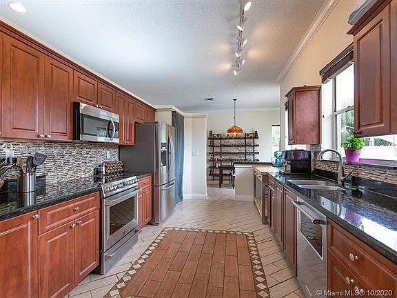 5th image of 8520 Cutler Ct