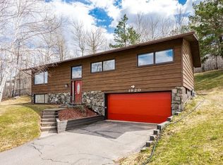 1920 Hutchinson Rd, Duluth, MN 55811