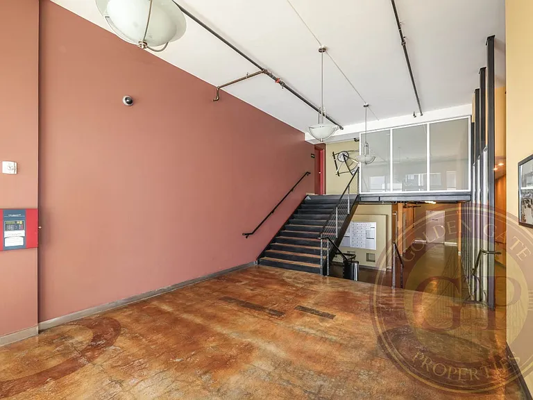 200 Townsend St #1 — Photo 4