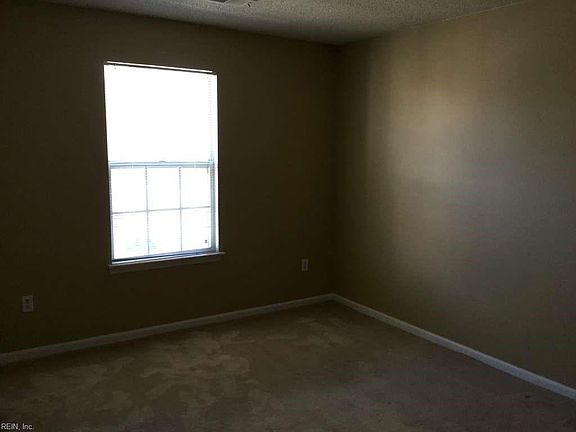 2nd image of 4333 Briarbush Ln