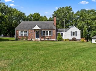 2050 Washington St, Florissant, MO 63033