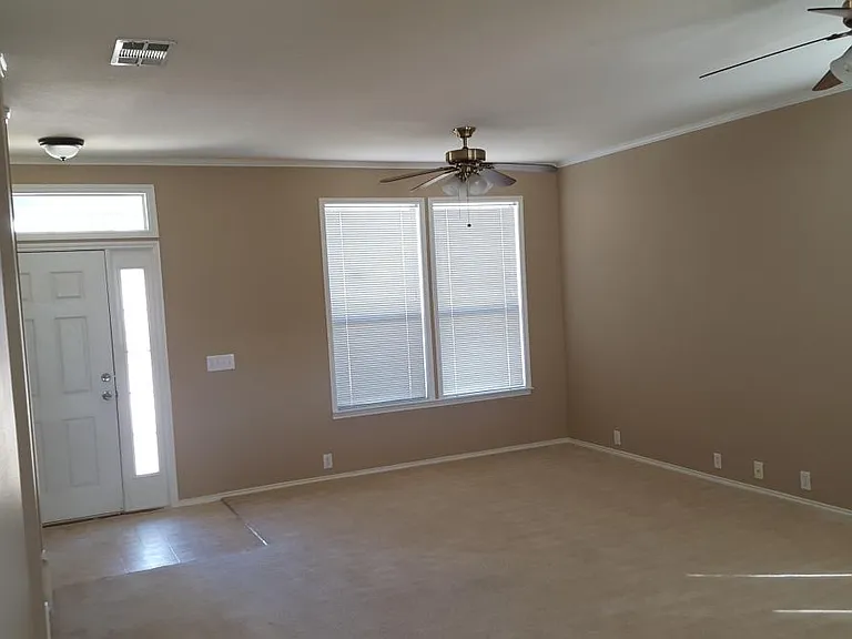 509 Pickens Ln — Photo 6