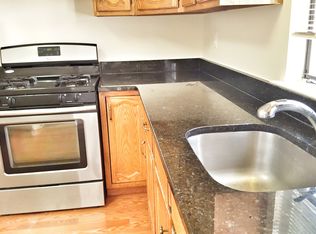 1204 Timber Oaks Rd, Edison, NJ 08820