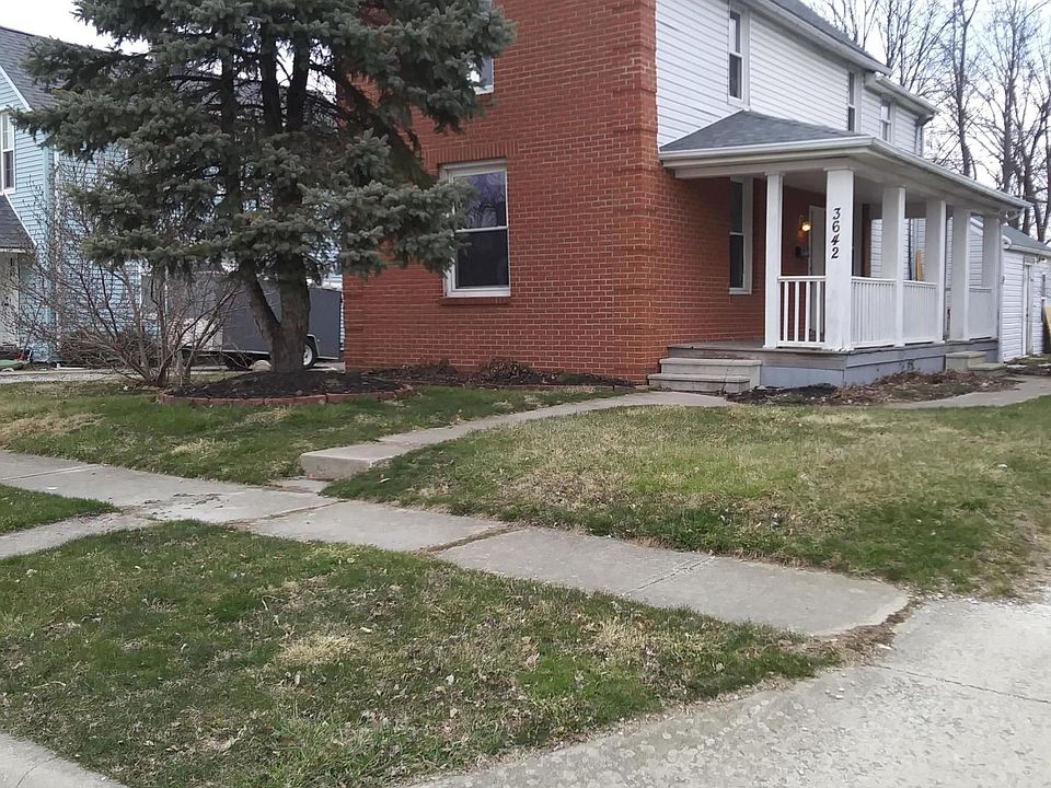 1st image of 3642 Park St