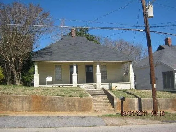 809 Greenville St, Lagrange, GA 30241