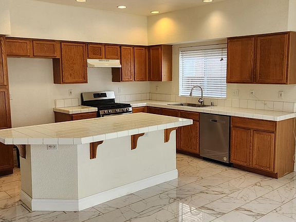 2nd image of 4844 E West S Woods Blvd