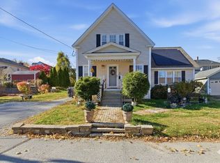 16 Wetherbee Ave, Lowell, MA 01852