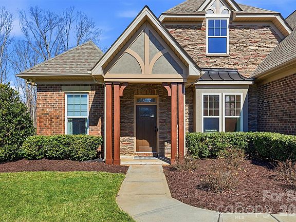 4th image of 1415 Torrens Dr