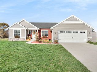 11028 Prairie Ridge, Middleville, MI 49333