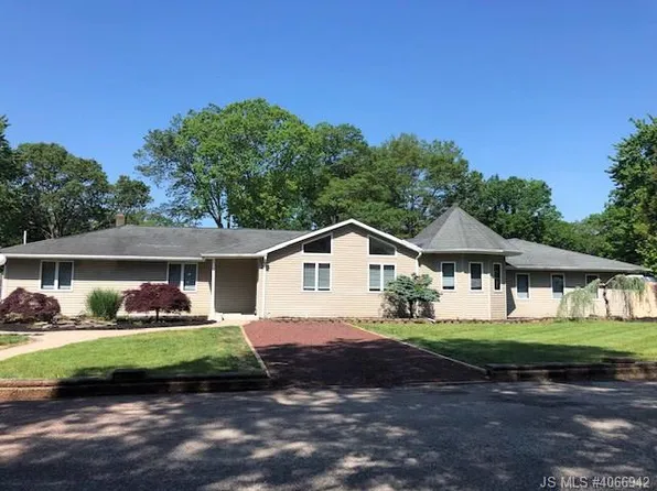 330 Eleanor Rd, Forked River, NJ 08731