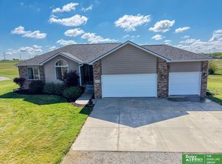 20500 SW Hollow Ct, Martell, NE 68404