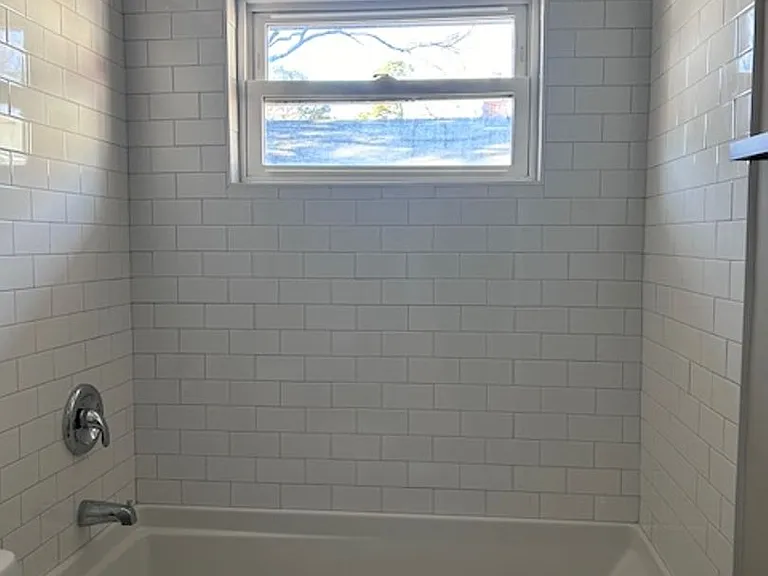 2314 Rozzelles Ferry Rd — Photo 11