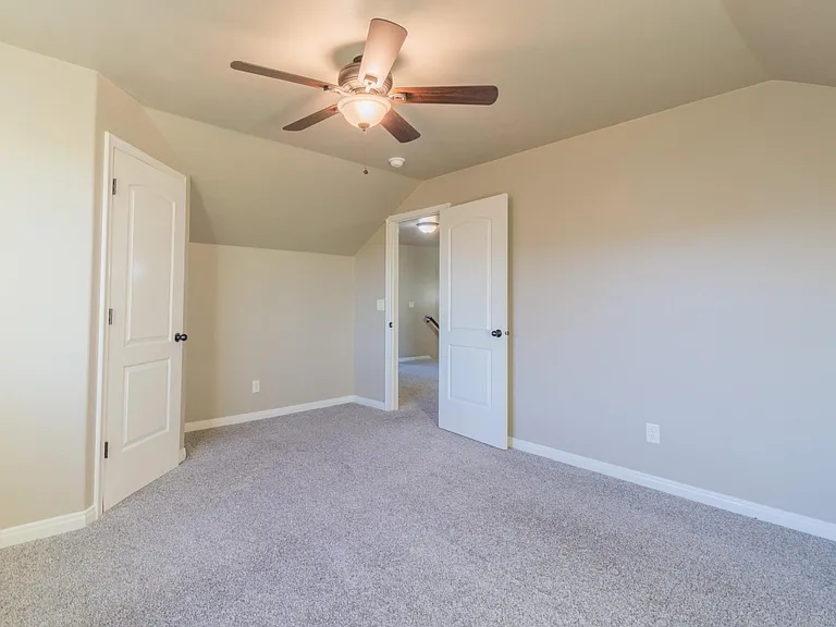2676 S Wilson Dr — Photo 31
