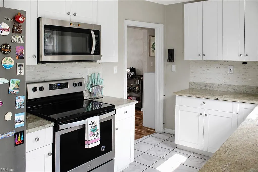 3 bed, 1344 sqft, $2,600 — Photo 4
